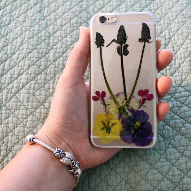 Çiçekli Telefon Kılıfı 6